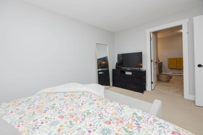 Office / Den Photo of 105 414 Gower Point Road, Gibsons, BC