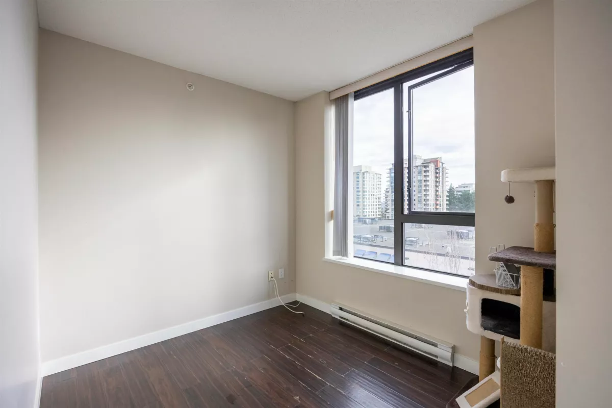 Walk-In Closet Photo of 606 7088 Salisbury Avenue, Burnaby, BC