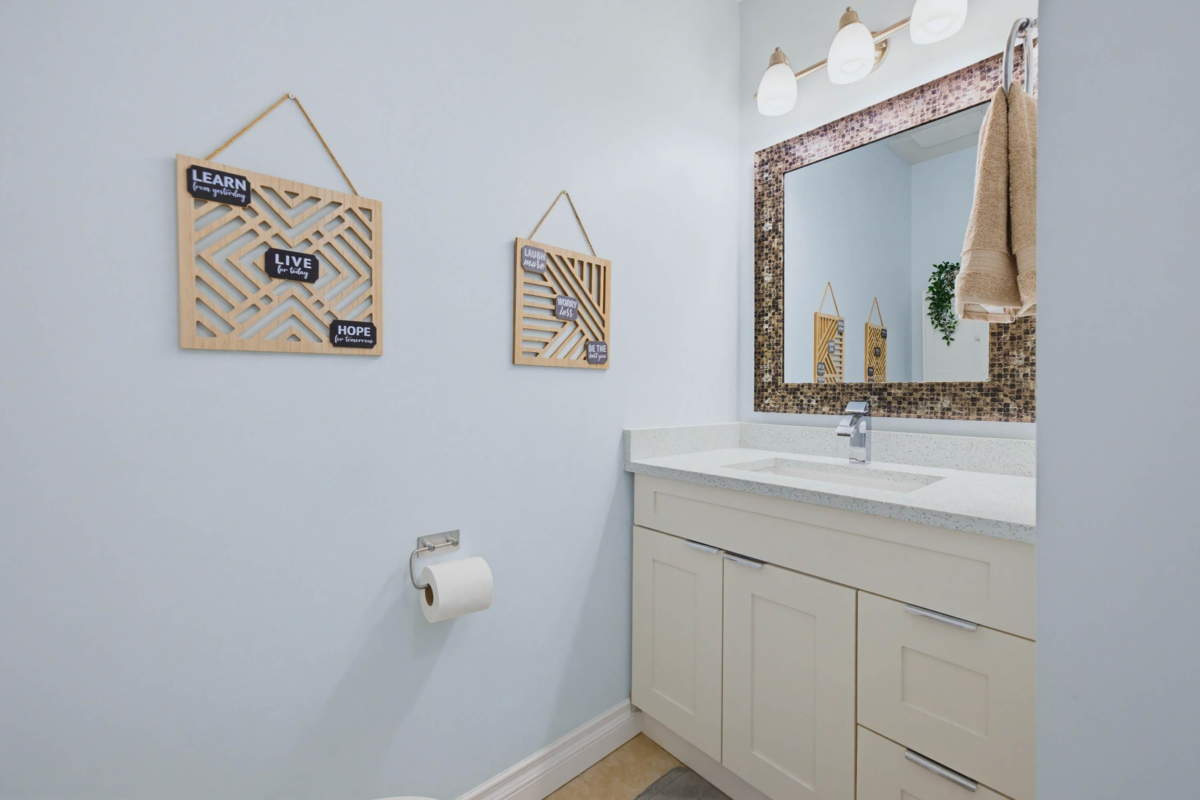 Bedroom 3 Photo of 30 11757 207 Street, Maple Ridge, BC