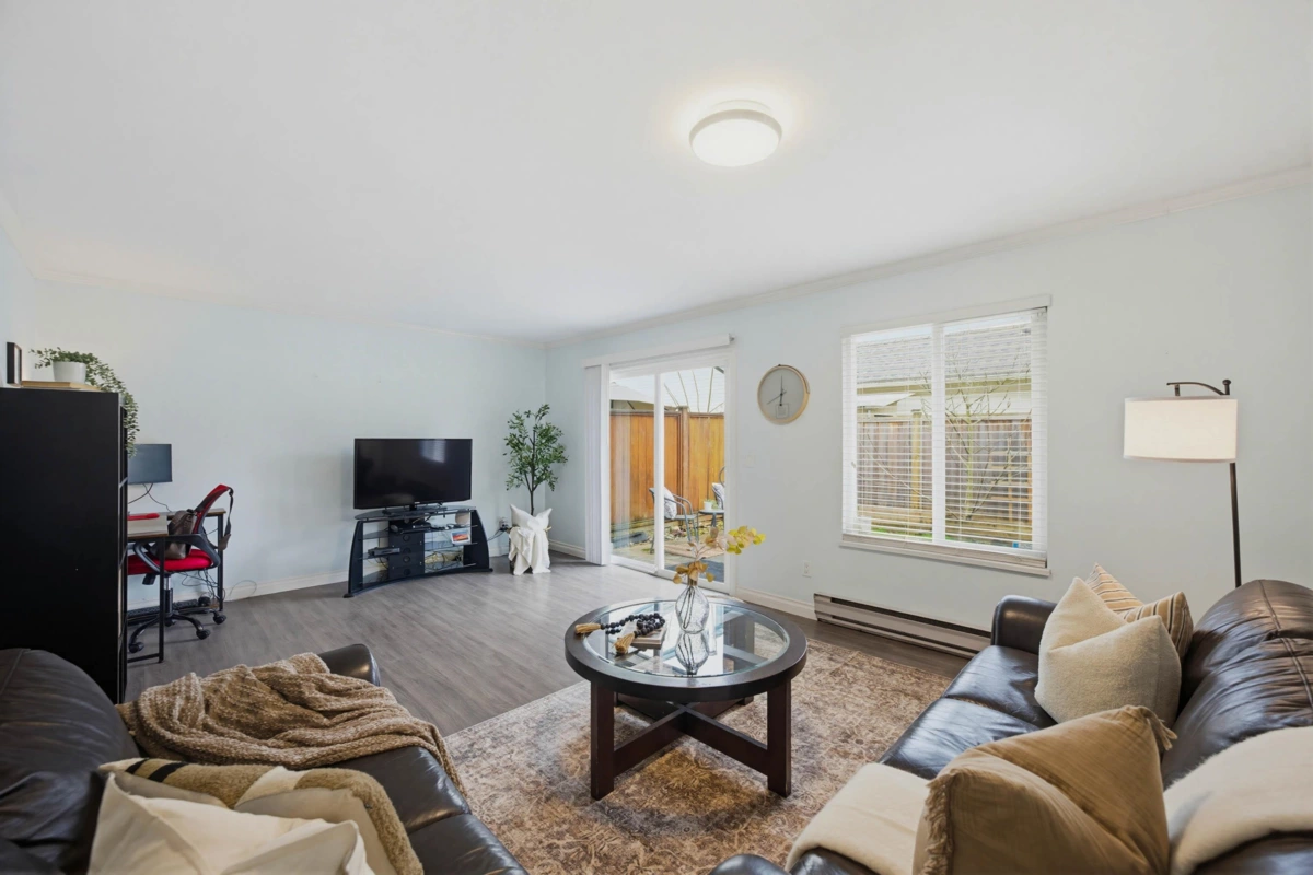 Primary Bathroom Photo of 30 11757 207 Street, Maple Ridge, BC