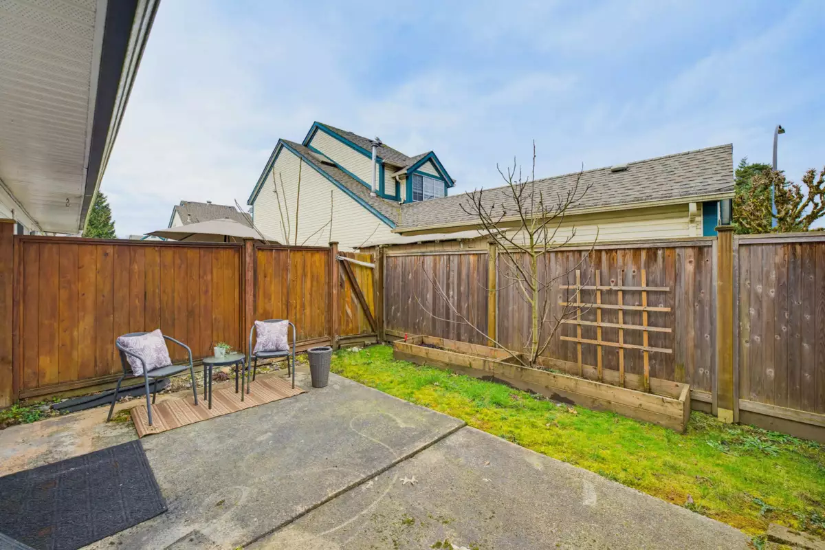 Staircase Photo of 30 11757 207 Street, Maple Ridge, BC