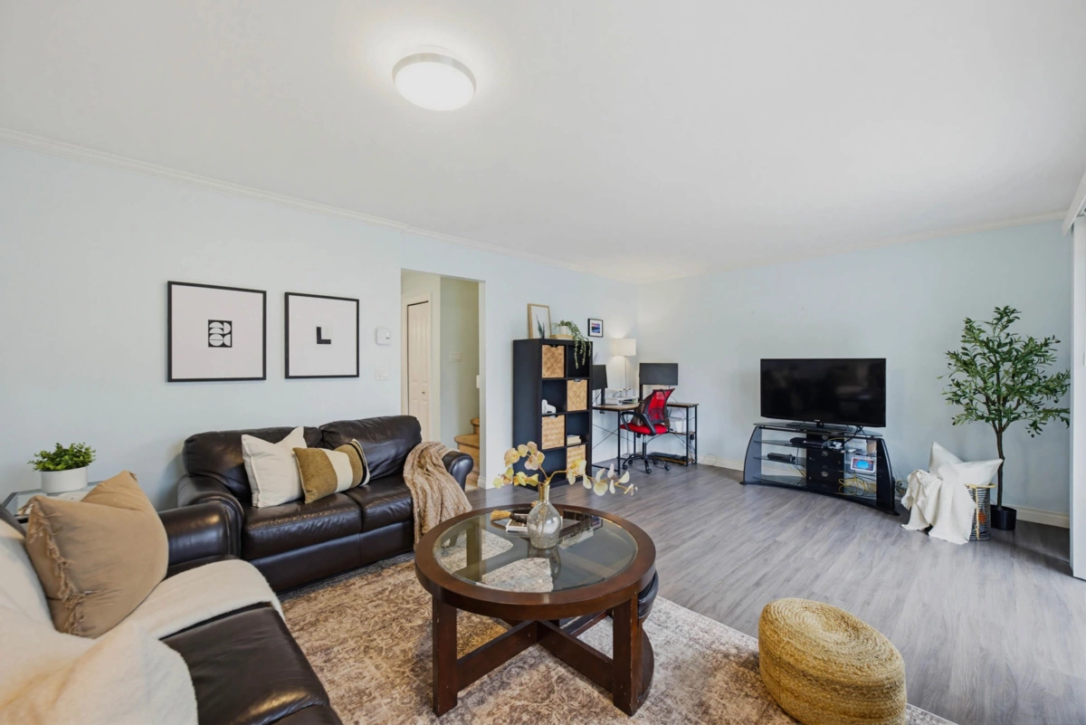 Walk-In Closet Photo of 30 11757 207 Street, Maple Ridge, BC