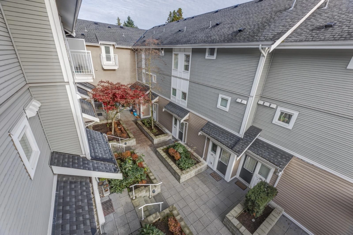Powder Room Photo of 311 618 Langside Avenue, Coquitlam, BC