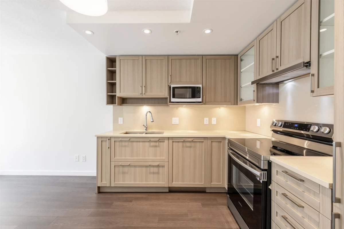 Family Room Photo of 320 5665 Boundary Road, Vancouver, BC