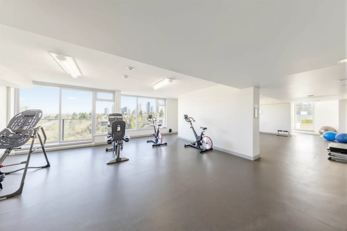 Outdoor Deck Photo of 320 5665 Boundary Road, Vancouver, BC