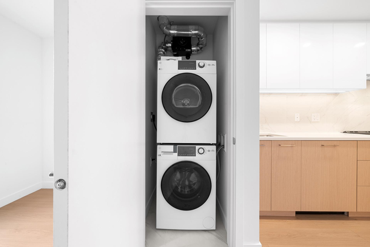 Primary Bathroom Photo of 111 150 James Road, Port Moody, BC