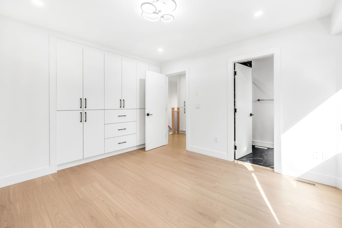 Garage Interior Photo of 14278 Hyland Road, Surrey, BC