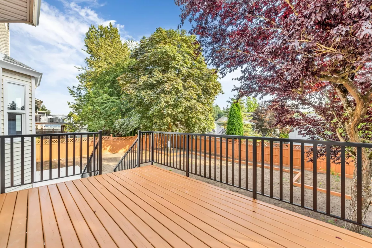 Loft / Bonus Room Photo of 14278 Hyland Road, Surrey, BC