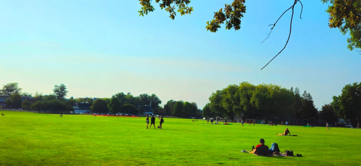 Swimming Pool Photo of 2635 W 7th Avenue, Vancouver, BC