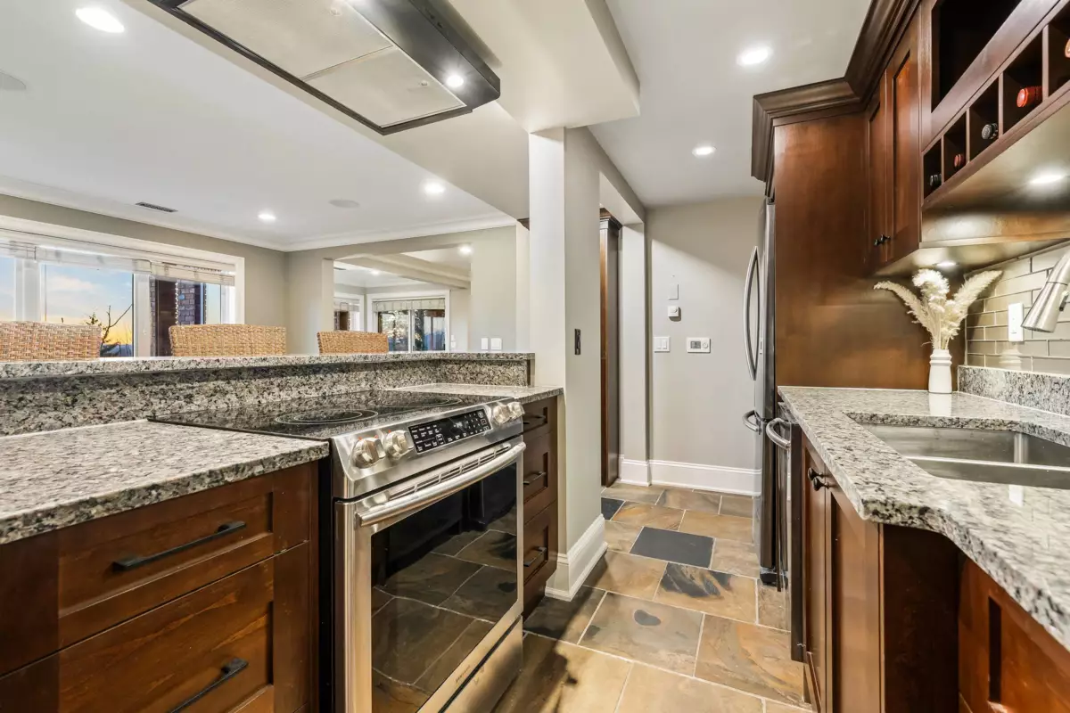 Front Yard Photo of 2405 Cranberry Court, Abbotsford, BC