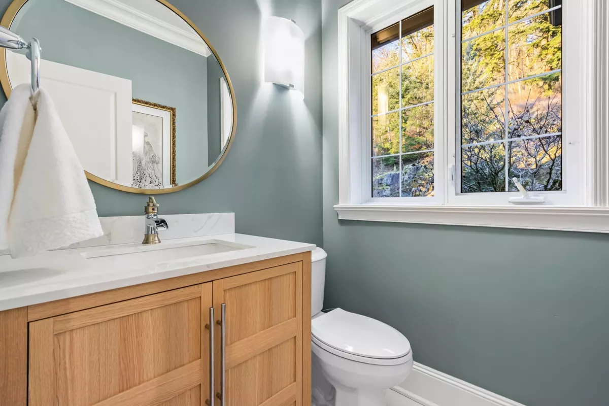 Powder Room Photo of 2405 Cranberry Court, Abbotsford, BC