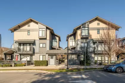 Front exterior of 210 7131 17th Avenue, Burnaby, BC