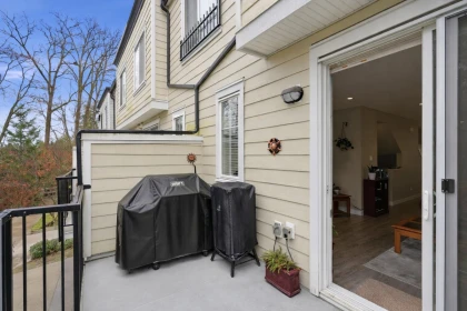 Backyard Photo of 13 15588 32 Avenue, Surrey, BC