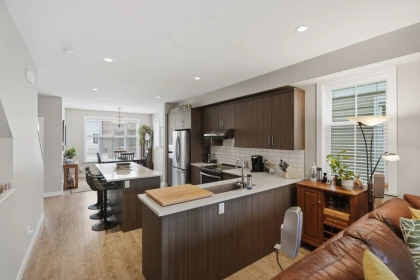 Kitchen Photo of 13 15588 32 Avenue, Surrey, BC