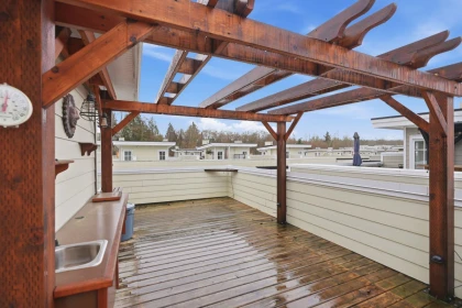 Outdoor Deck Photo of 13 15588 32 Avenue, Surrey, BC