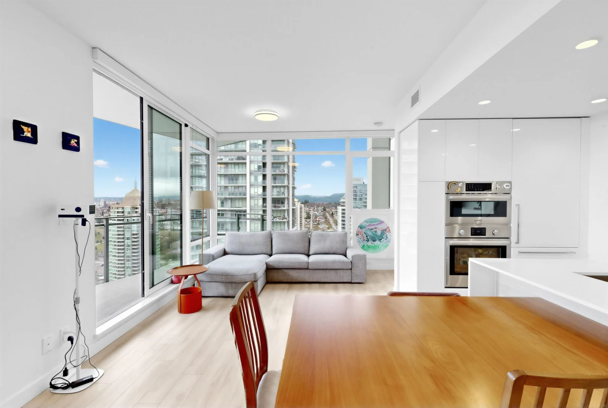 Family Room Photo of 2602 2085 Skyline Court, Burnaby, BC