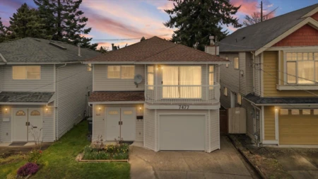 7477 19th Avenue, Burnaby, BC, Burnaby — Single Family Residence for sale