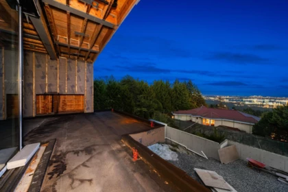 Aerial View of 1424 Sandhurst Place, West Vancouver, BC