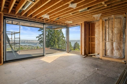 Breakfast Nook Photo of 1424 Sandhurst Place, West Vancouver, BC