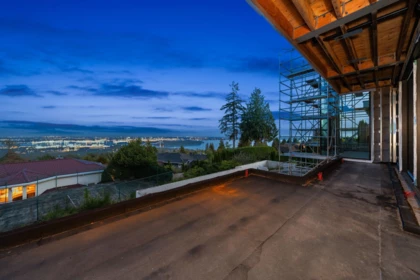 Outdoor Kitchen Photo of 1424 Sandhurst Place, West Vancouver, BC