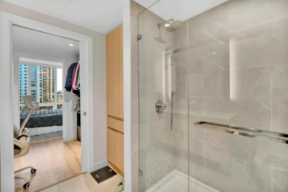 Laundry Room Photo of 412 1500 Fern Street, North Vancouver, BC