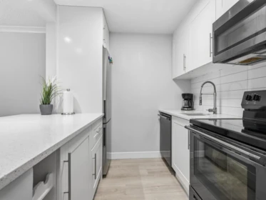 410 715 Royal Avenue, New Westminster, BC, New Westminster — Apartment/Condo for sale