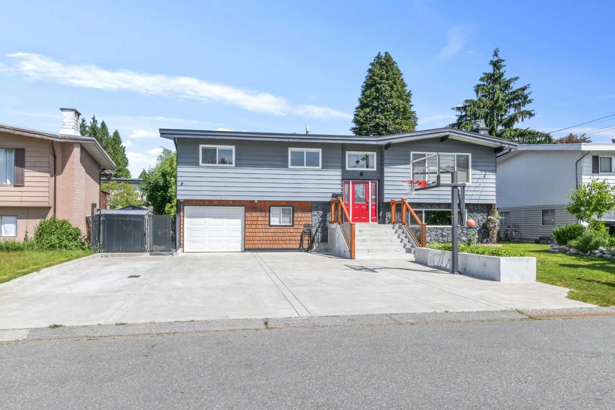 Exterior Rear Photo of 31921 Starling Avenue, Mission, BC