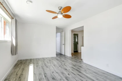 Hallway Photo of 31921 Starling Avenue, Mission, BC