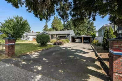 Pantry Photo of 46465 Brooks Avenue, Chilliwack, BC