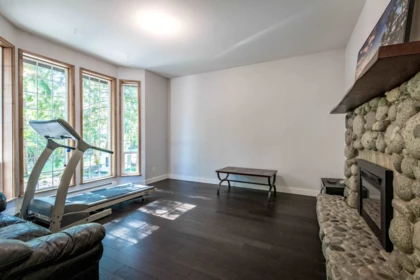 Walk-In Closet Photo of 6979 Sechelt Inlet Road, Sechelt, BC