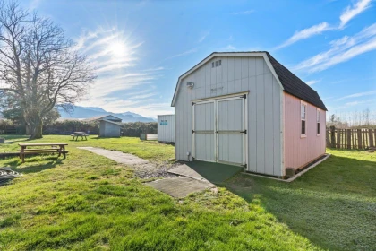 Swimming Pool Photo of 9227 Annis Road, Rosedale, BC