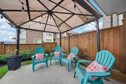 Backyard Photo of 18 10480 248 Street, Maple Ridge, BC