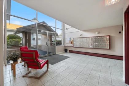 Basement Recreation Room Photo of 223 11806 88 Avenue, Delta, BC