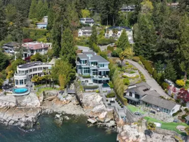 3906 Marine Drive, West Vancouver, BC, West Vancouver — Single Family Residence for sale