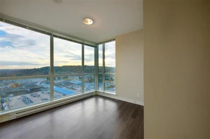 Kitchen Island Photo of 2607 2975 Atlantic Avenue, Coquitlam, BC
