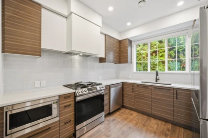 Kitchen Island Photo of 37 8888 Spires Road, Richmond, BC