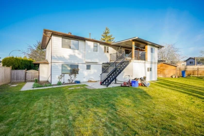 Loft / Bonus Room Photo of 9041 122b Street, Surrey, BC