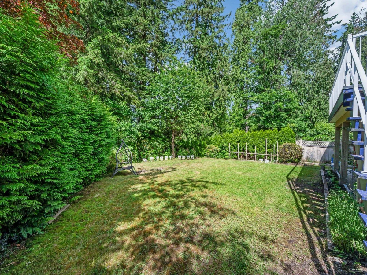 Dining Area Photo of 2620 Limestone Place, Coquitlam, BC