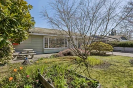 1222 Rosewood Crescent, North Vancouver, BC