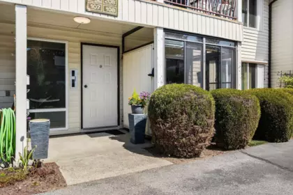 207 2853 Bourquin Crescent, Abbotsford, BC, Abbotsford — Apartment/Condo for sale