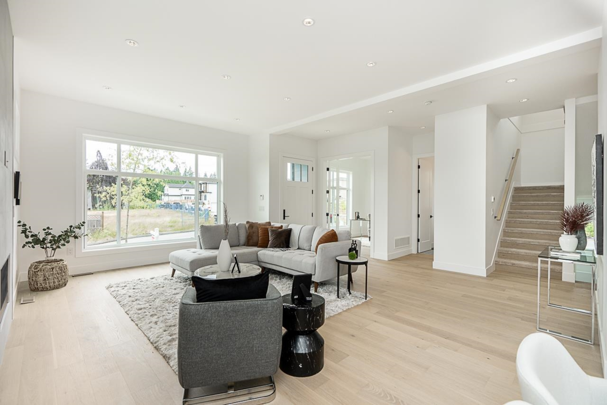 Family Room Photo of 1938 167a Street, Surrey, BC