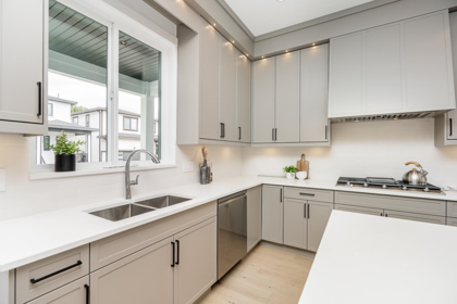 Breakfast Nook Photo of 1938 167a Street, Surrey, BC