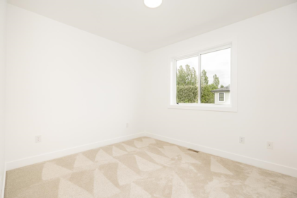 Laundry Room Photo of 1938 167a Street, Surrey, BC