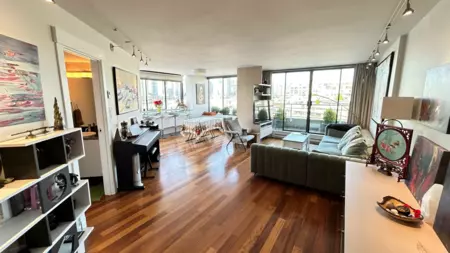 Kitchen Island Photo of 315 674 Leg In Boot Square, Vancouver, BC