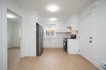 Hot Tub / Spa Photo of 3435 Franklin Street, Vancouver, BC