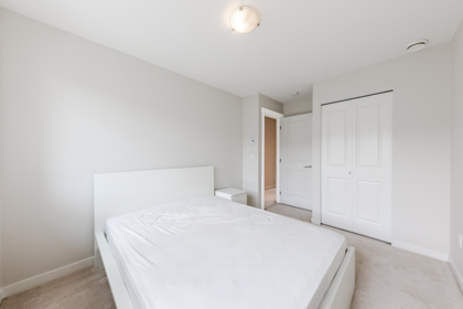 Laundry Room Photo of 54 5510 Admiral Way, Delta, BC