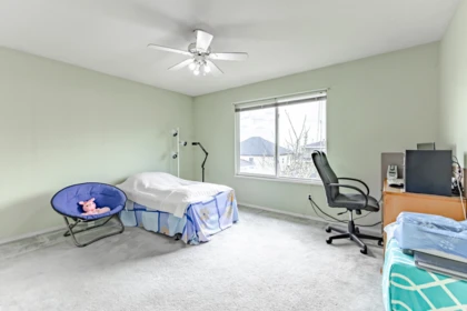 Mudroom Photo of 620 Thirteenth Street, New Westminster, BC