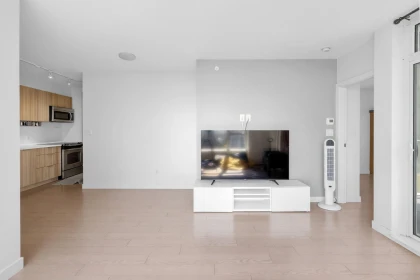 Kitchen Island Photo of 2709 13308 Central Avenue, Surrey, BC