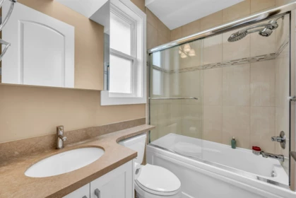 Guest Bathroom Photo of 3549 E 46th Avenue, Vancouver, BC
