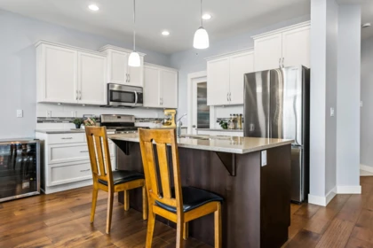 Kitchen Photo of B 47009 Sylvan Drive, Chilliwack, BC